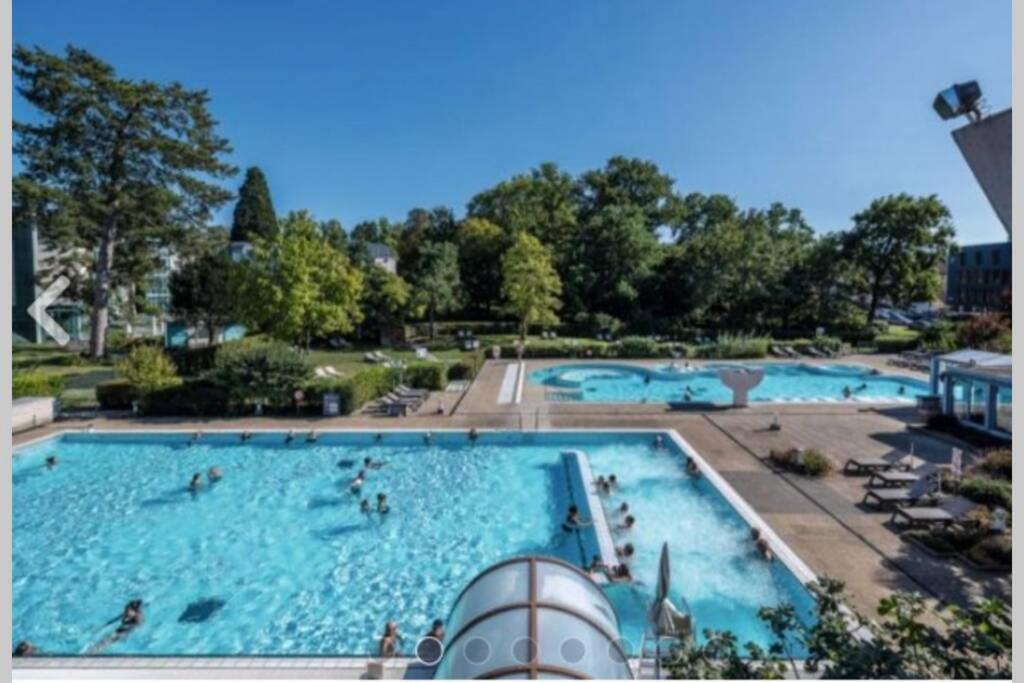 Appartement 1 pièce entresol 30 m2 proche du centre et bain thermal Yverdon-les-Bains Esterno foto
